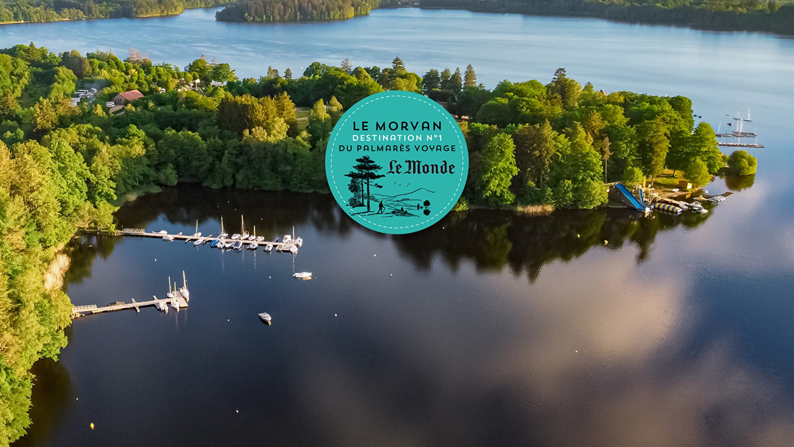 Vue aérienne du Lac des Settons
