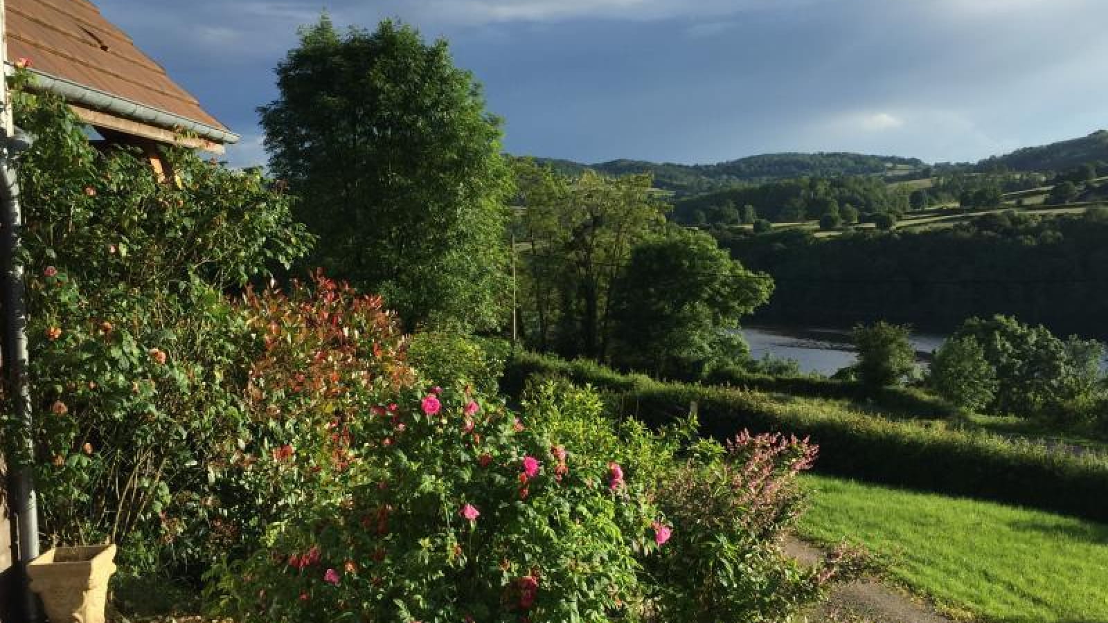 Chalet du Morvan vue sur le lac du Crescent