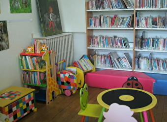 Bibliothèque Lida et Paul Faucher - POUGUES-LES-EAUX