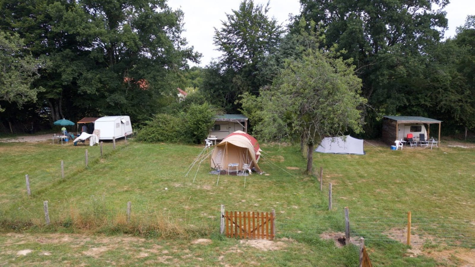 Domaine Le Gui (Camping pour chiens)