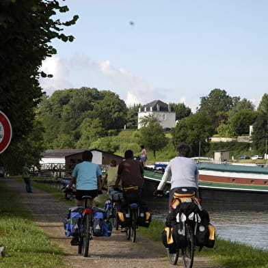 Le Canal du Nivernais de Châtillon-en-Bazois à l'écluse de Fleury