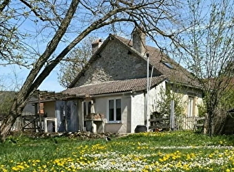 Les Hirondelles d'Anlezy: gîte Hirondelle Rustique - ANLEZY