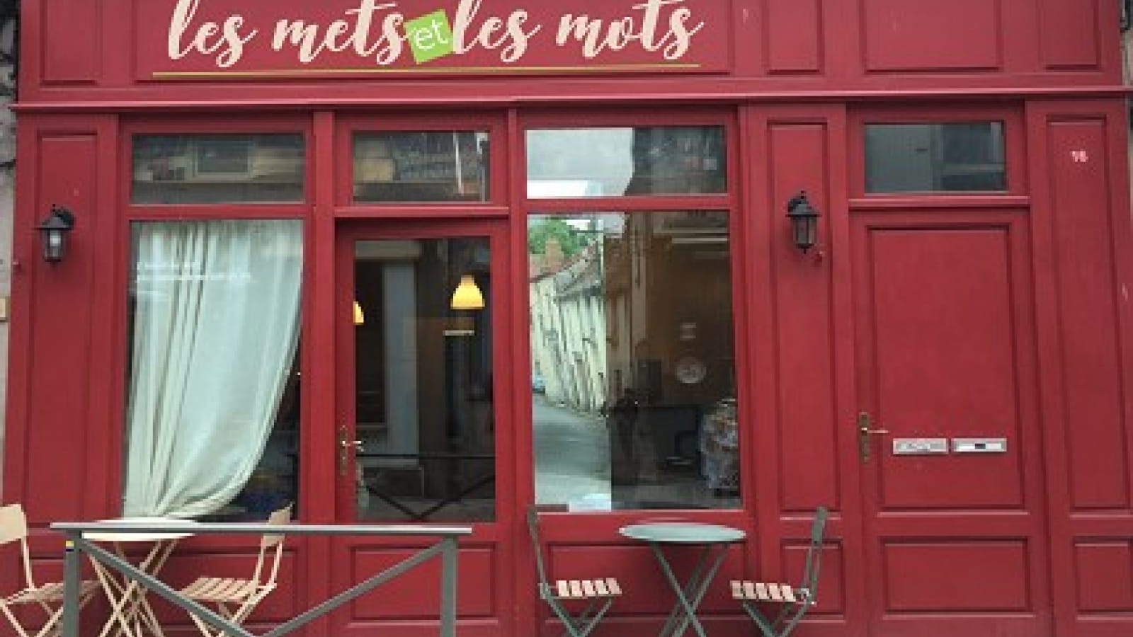 Les mets et les mots