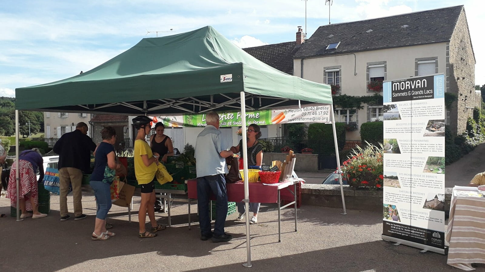 Marché Hebdomadaire de Brassy