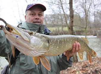 Bourgognepeche - François DELINE, moniteur guide de pêche - LUZY