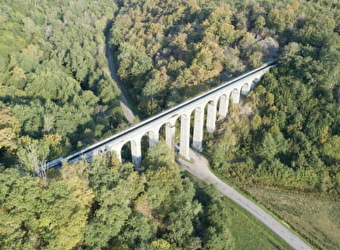 L'Aqueduc de Montreuillon - MONTREUILLON