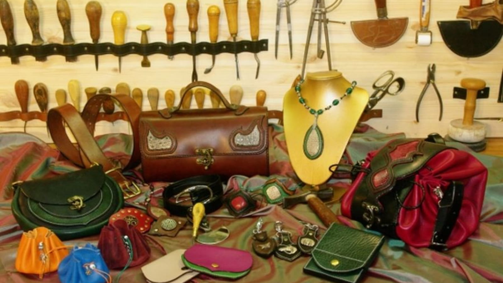 LGM Sellier-Atelier Sellerie et Maroquinerie