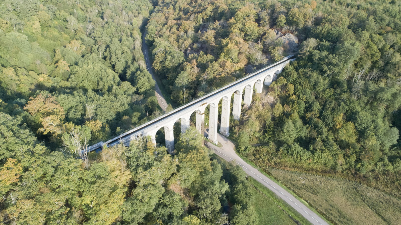 L'Aqueduc de Montreuillon