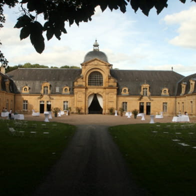 Les écuries du château de Prye