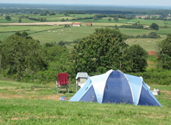 Mini camping du château de Satenot - TERNANT