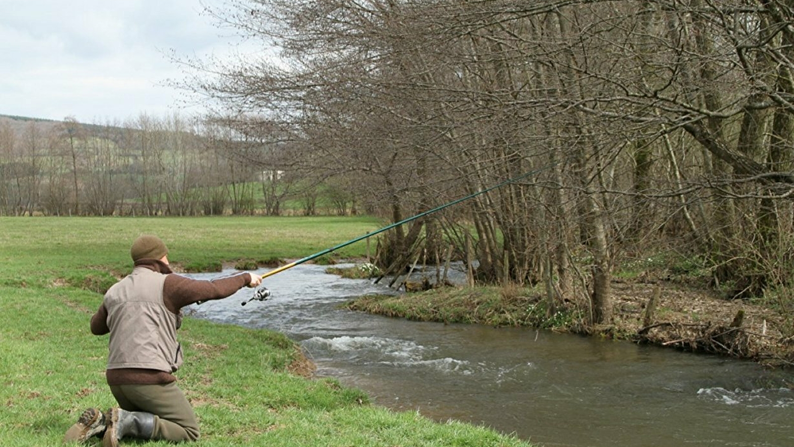 L'Yonne en aval du lac de Pannecière