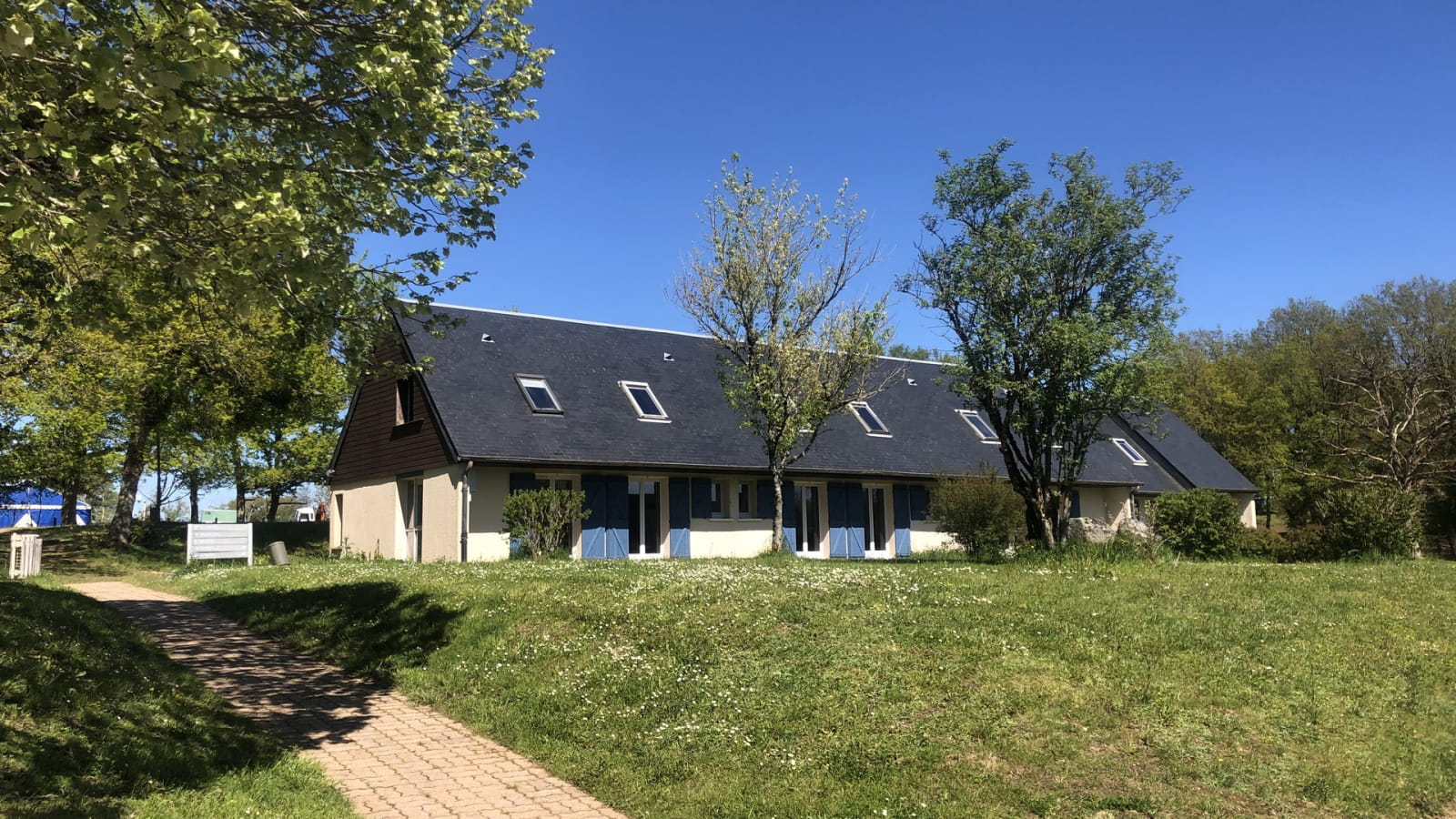 Gites 4 pers du Domaine du Bois du Loup