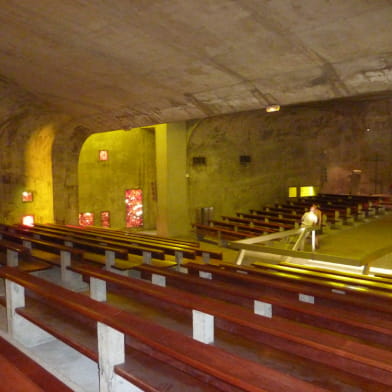 Visite commentée : Eglise Sainte-Bernadette du Banlay par Regards sur la Cathédrale 