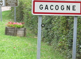Découverte de Gâcogne, petit bourg du Morvan - GACOGNE