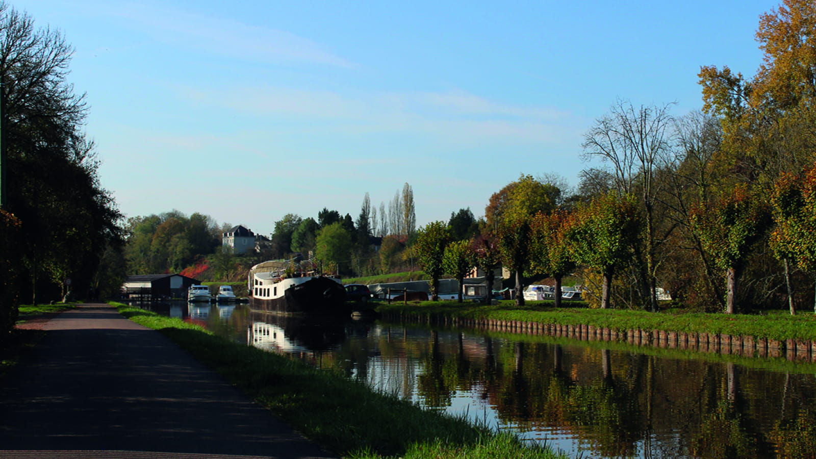 Visite historique du Canal à Châtillon en Bazois