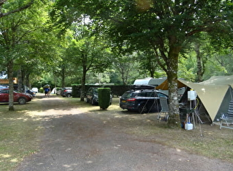 Camping Les Mésanges - MONTSAUCHE-LES-SETTONS