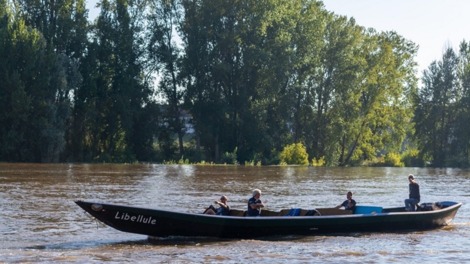 Canoe Raid Aventure : Balade accompagnée avec notre pirogue Libellule