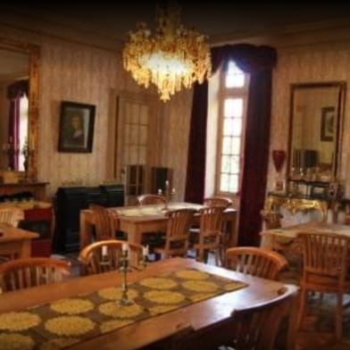 Château de Poussignol Chambres & Table d'hôtes