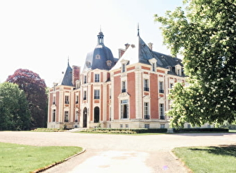 Chambres d'hôtes du Château du Domaine du Réveillon - ENTRAINS-SUR-NOHAIN