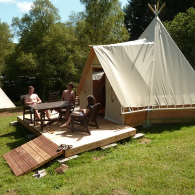 Location hébergement Tipis lac des Settons - Activital