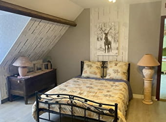 Chambres d'hôtes de la Place - CESSY-LES-BOIS