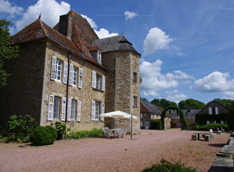Gîte La Sellerie - SEMELAY