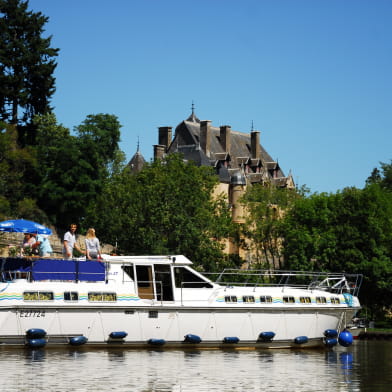 Location de bateaux Les Canalous