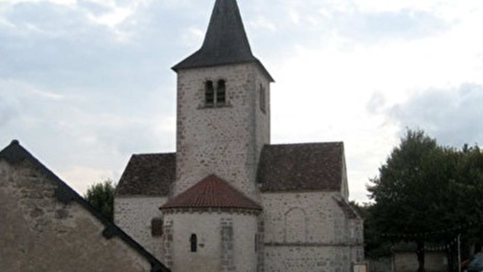 Eglise Saint-Romain à Poil