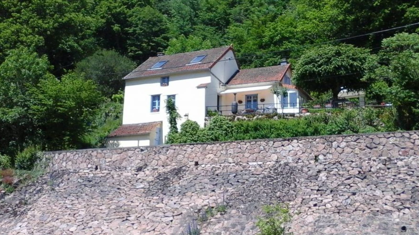 Gîte - chalet : Les Moulins au bord du lac 