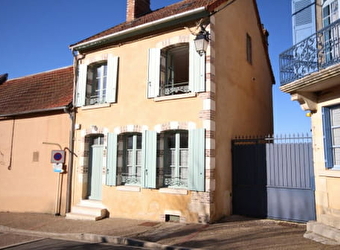 La Maison d'à Côté - SAINT-AMAND-EN-PUISAYE