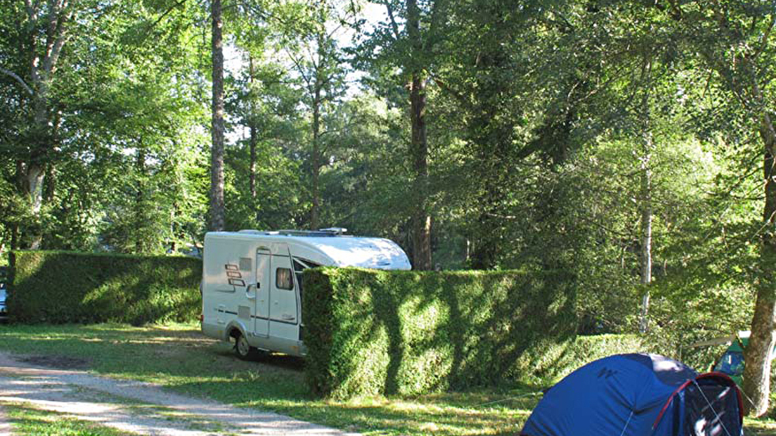 Camping Plage des Settons