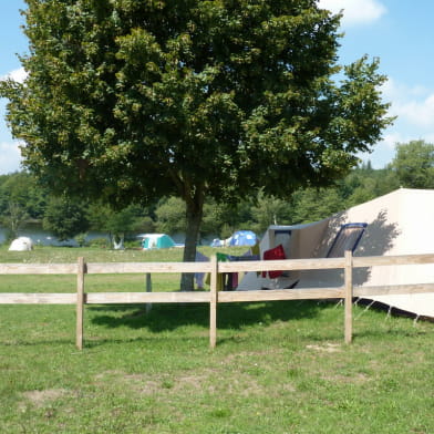 Camping vue du lac