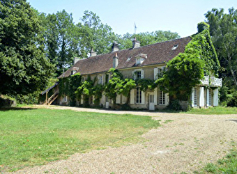 Domaine de Guichy - Gîte Côté Forêt de Bellary - NANNAY