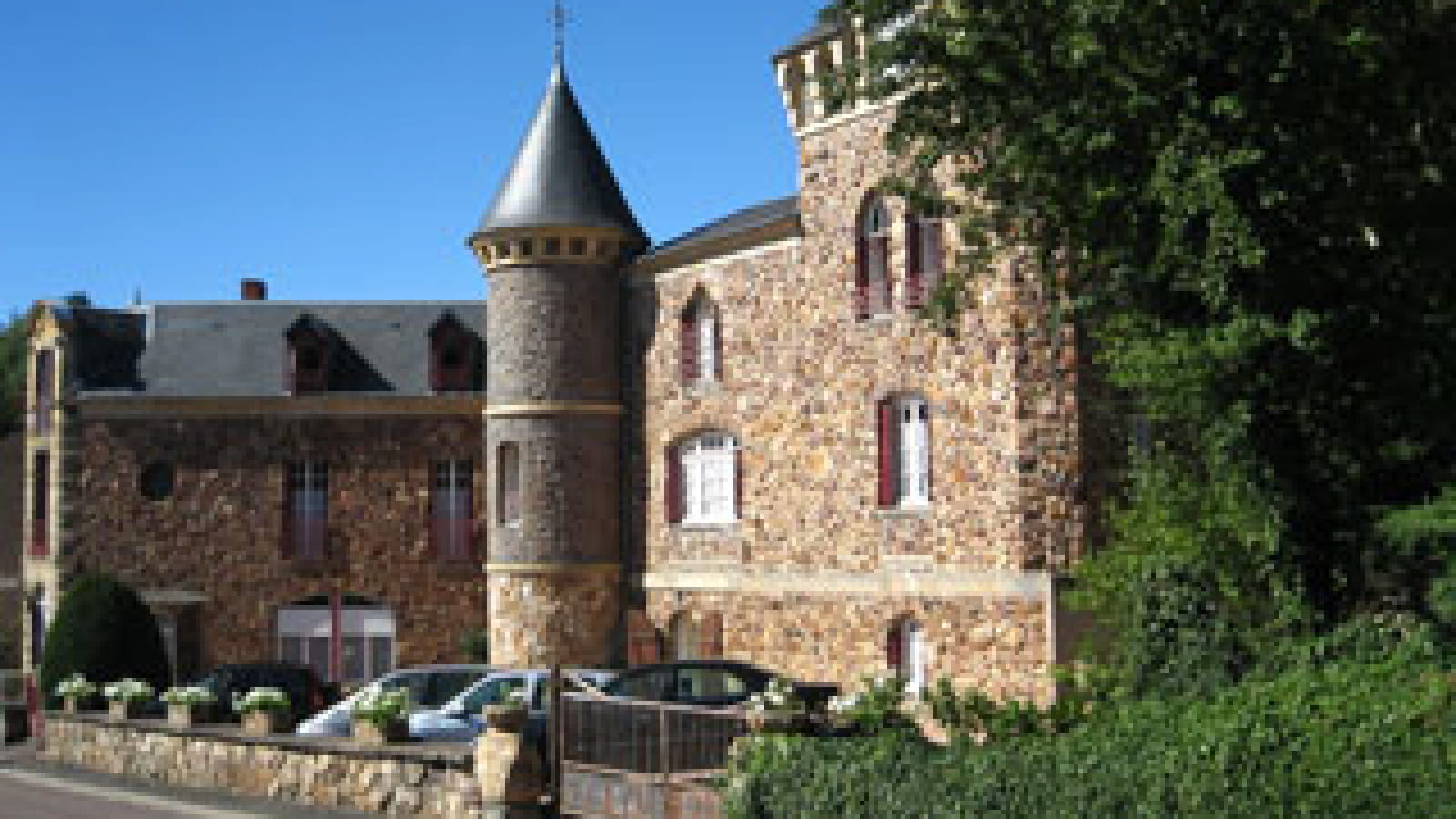 Gîtes au Castel des Cèdres