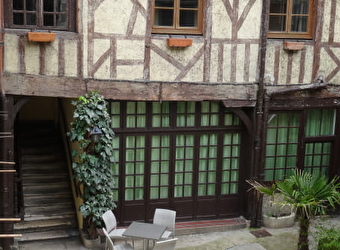 Hôtel Le Vieux Relais - COSNE-COURS-SUR-LOIRE