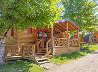 Le Village des Randonneurs et ses 5 pods - MOUX-EN-MORVAN