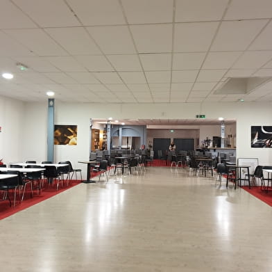 Après-midi dansant à  l'Espace Apogée