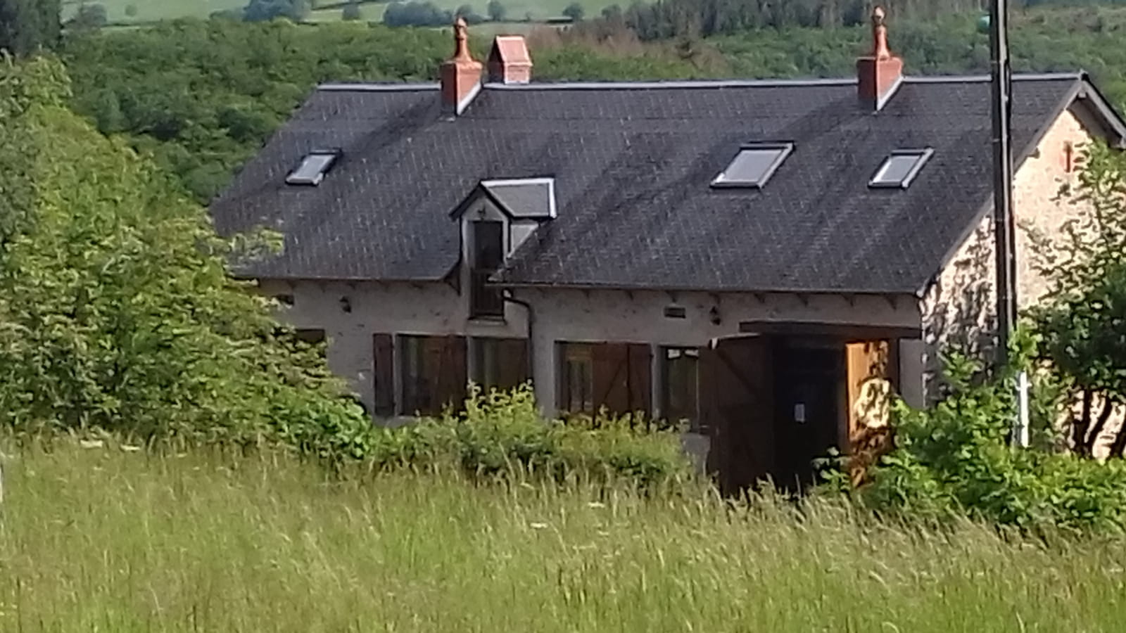 L' Atelier de la Cascade Art & Chambres d'Hôtes