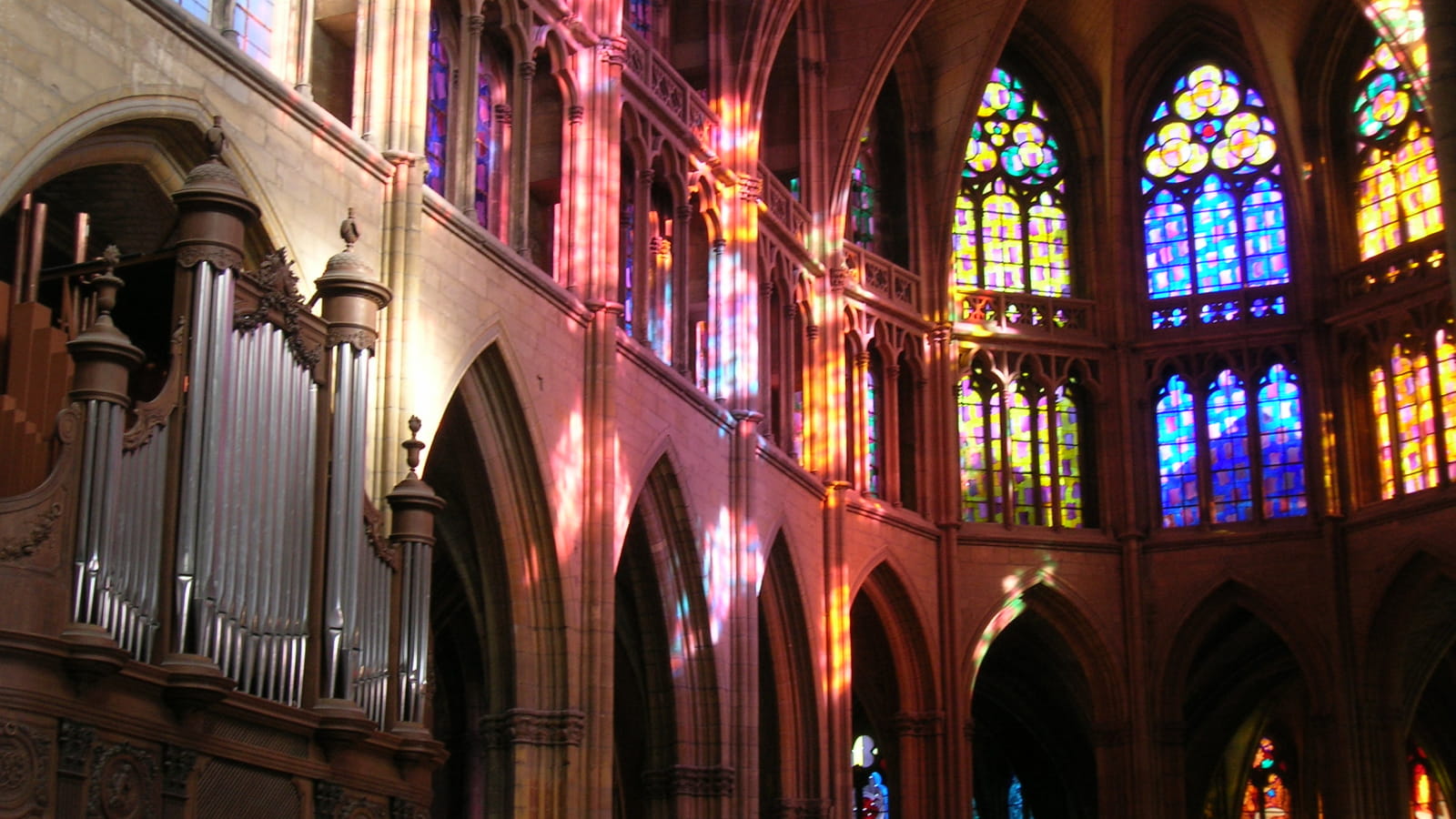 Visite commentée : La Cathédrale et la Tour Bohier par Regards sur la Cathédrale