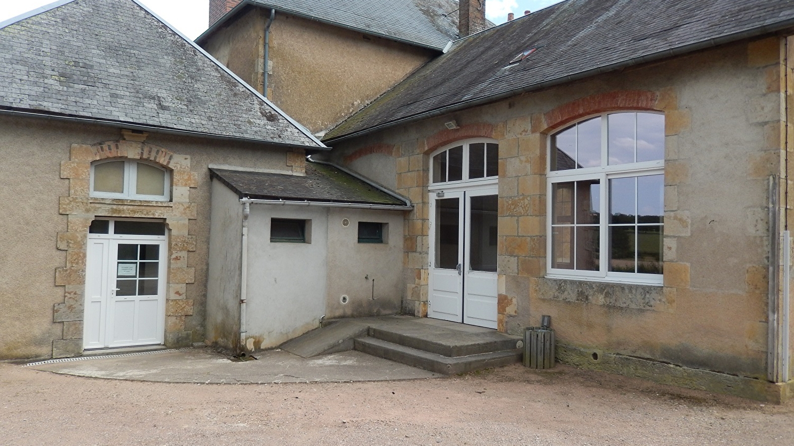 Salle communale de la Mairie de Maux 