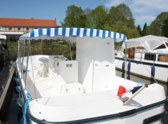 Location de bateau à la journée 'Belisama' - DECIZE