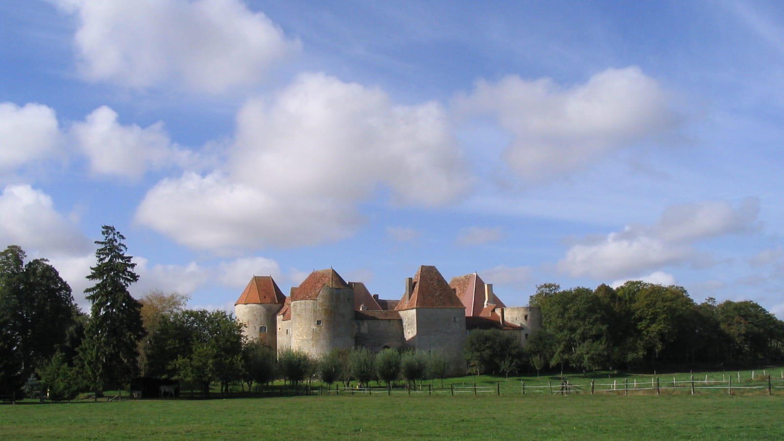 Chateau de la Motte Josserand