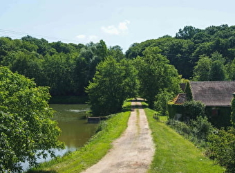 Manoir de Thiot - SAUVIGNY-LES-BOIS