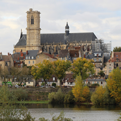 Visite guidée du patrimoine de Nevers