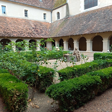 Salle Olga Olby (Ancienne église du Couvent des Minimes)