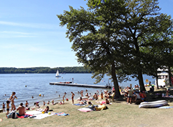 Baignade au Lac des Settons - MONTSAUCHE-LES-SETTONS