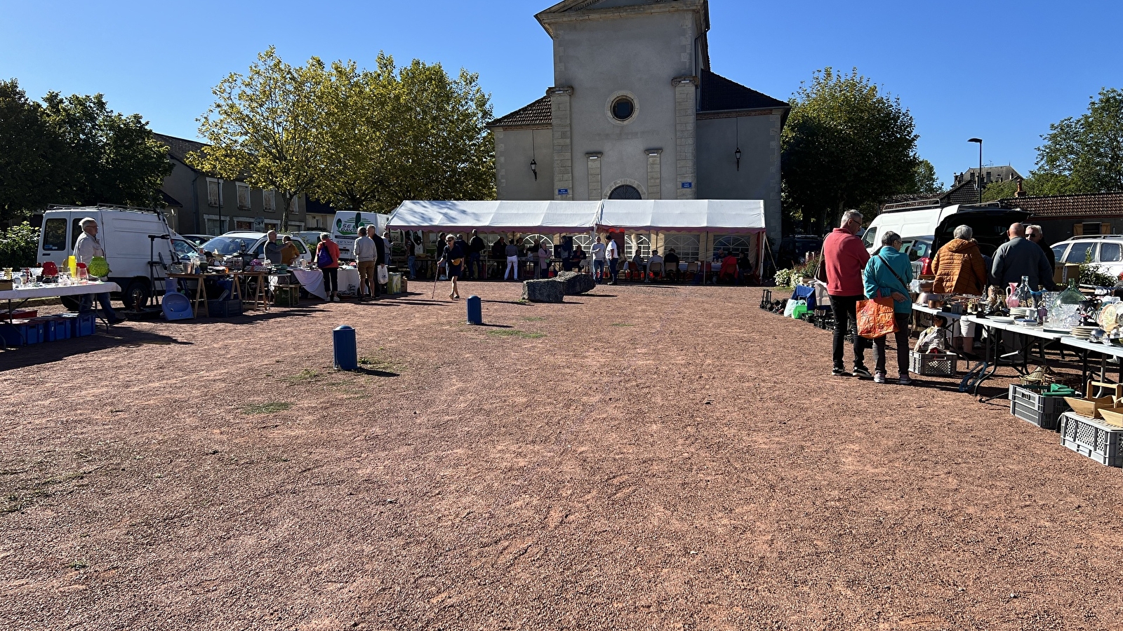 Brocante vide grenier