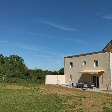 Gîte L' Acoué