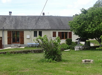 Les Hirondelles - OUROUX-EN-MORVAN