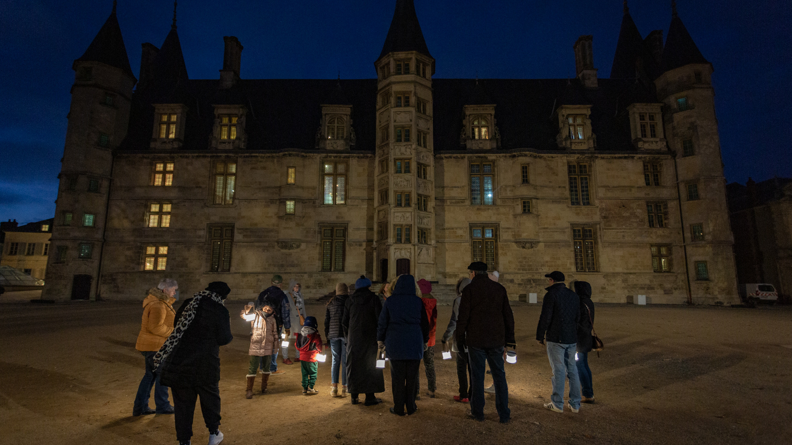 Balade aux lanternes : NEVERS